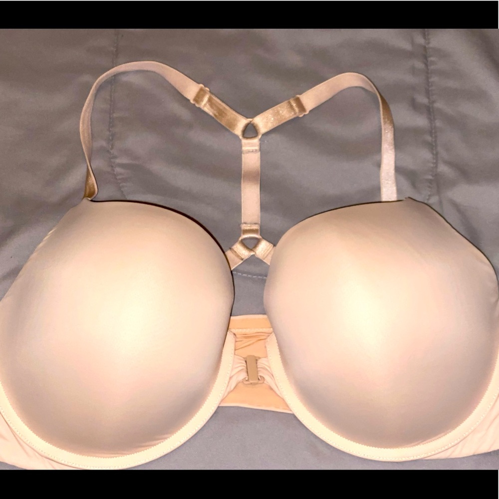 Victoria’s Secret Racer Back Bra (40D)